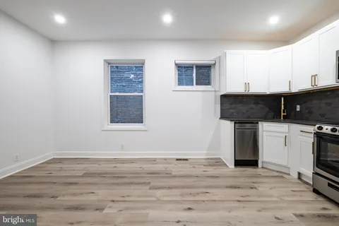 $3,750,000 | 1805 Chestnut Street, Philadelphia, PA 19103