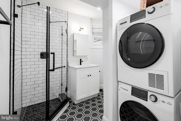 $3,750,000 | 1805 Chestnut Street, Philadelphia, PA 19103