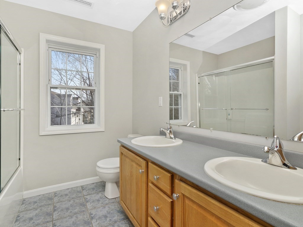 68 Locke Road Chelmsford, MA 01824 - Photo 29 of 36