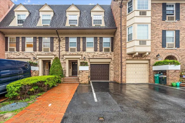 $798,888 | 208-06 Robert Road, Unit 2 | Bay Terrace