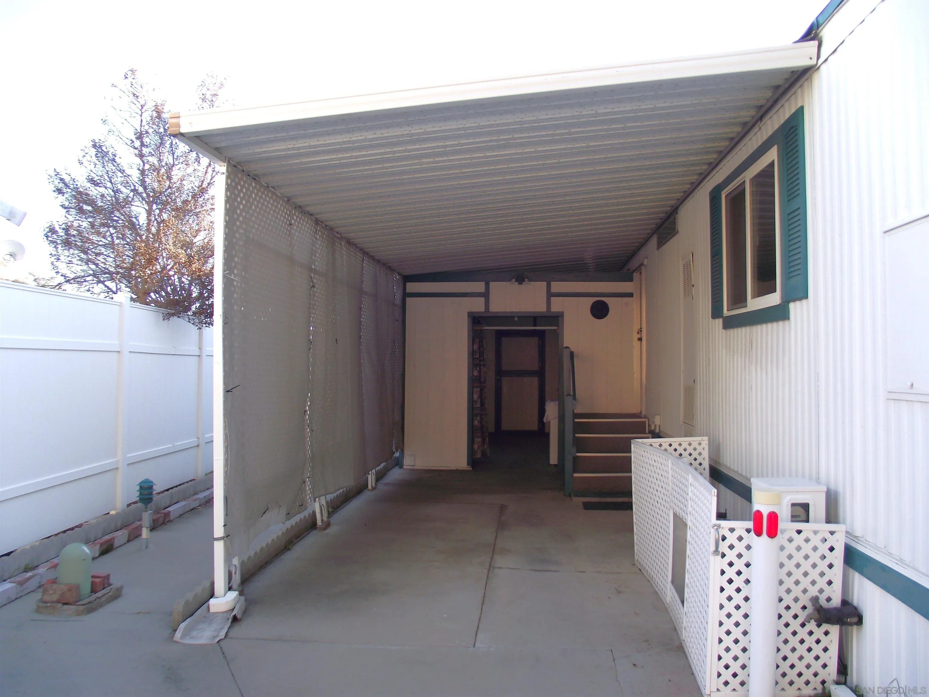 35109 Highway 79, Unit /SPC #25 Warner Springs, CA 92086 - Photo 49 of 65 a view of entryway of the house