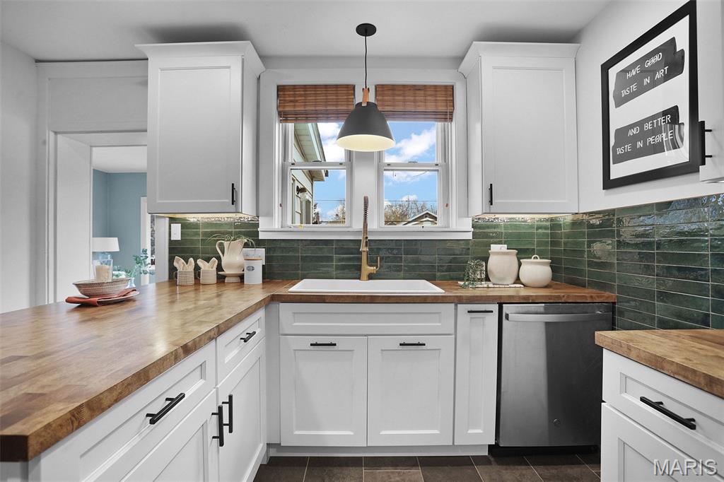 5613 Rhodes Avenue St. Louis, MO 63109 - Photo 13 of 24