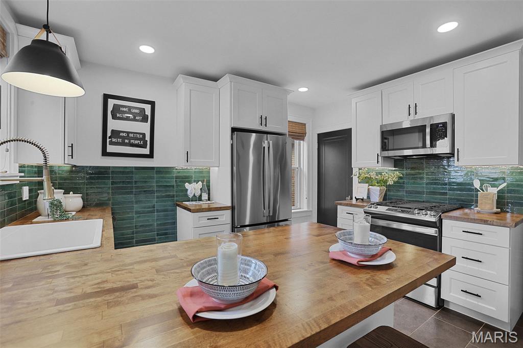 5613 Rhodes Avenue St. Louis, MO 63109 - Photo 14 of 24