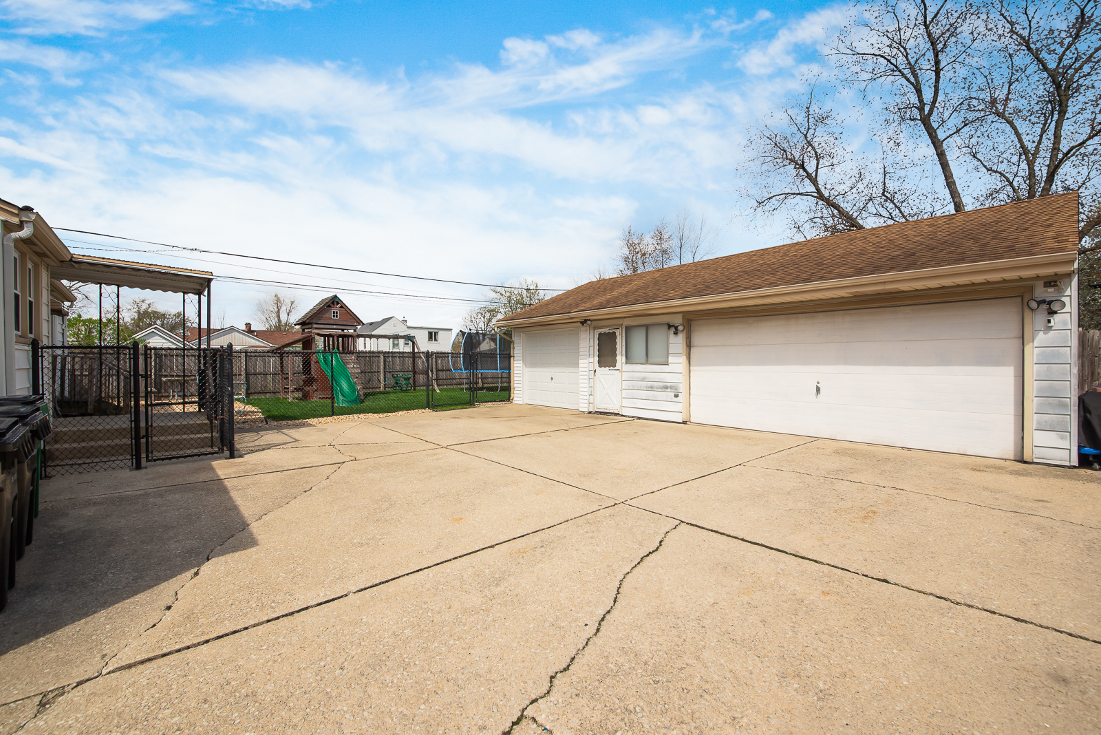 7517 Beloit Avenue Bridgeview, IL 60455 - Photo 13 of 18 a view of house with backyard