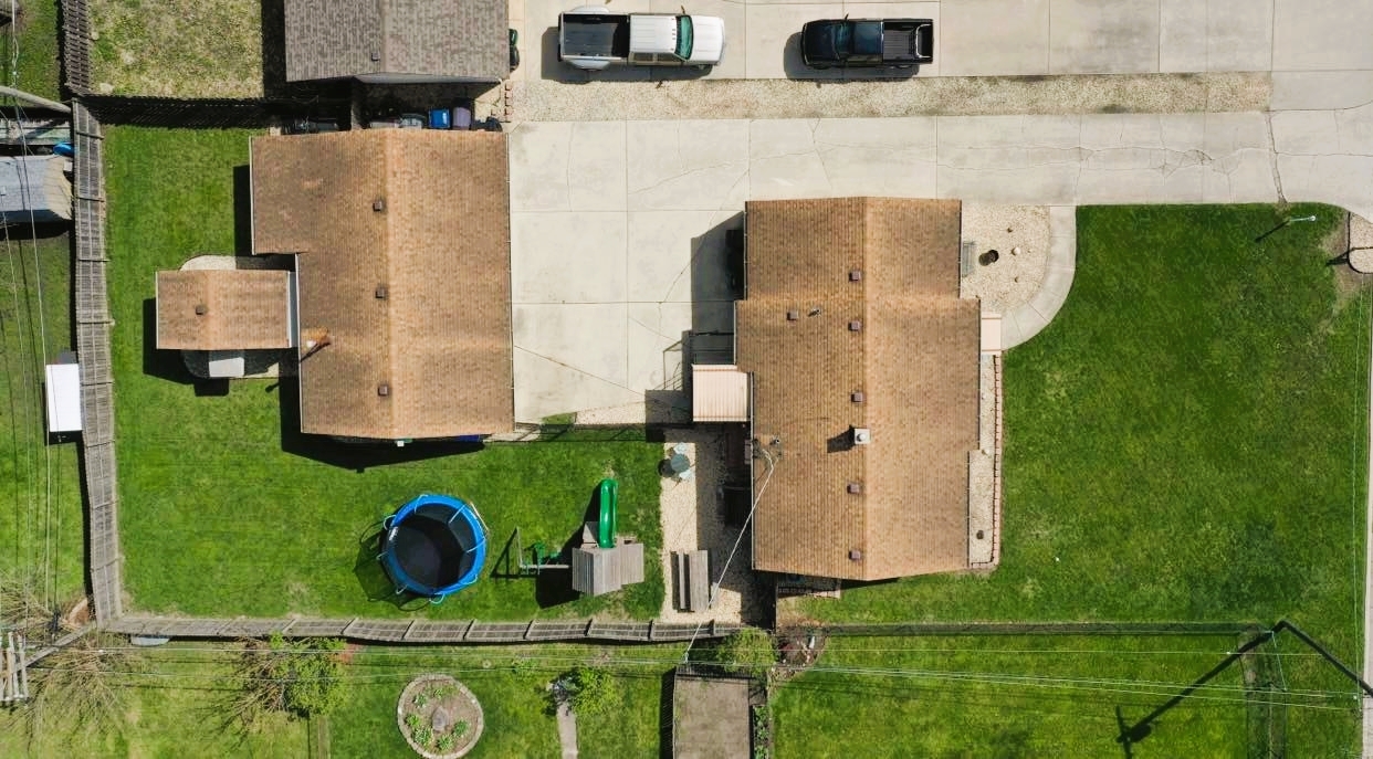 7517 Beloit Avenue Bridgeview, IL 60455 - Photo 17 of 18 an aerial view of a house with a yard