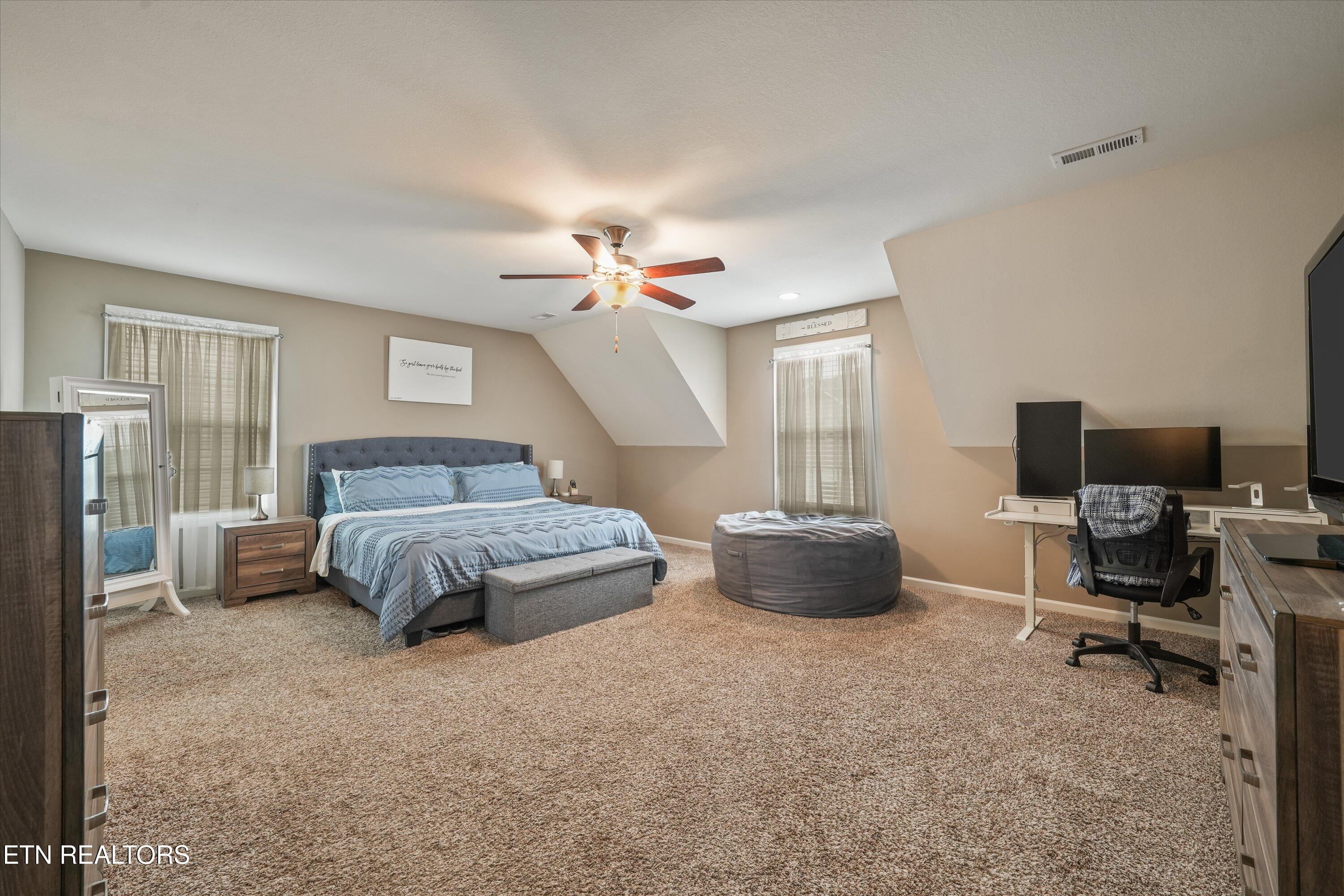 8319 Day Valley Road Powell, TN 37849 - Photo 5 of 43 Primary Bedroom Ensuite