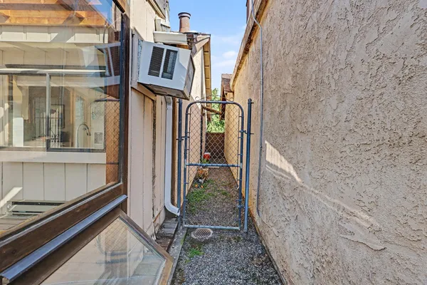 $415,000 | 1804 Laurel Oak Drive, Modesto, CA 95354