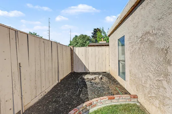 $415,000 | 1804 Laurel Oak Drive, Modesto, CA 95354