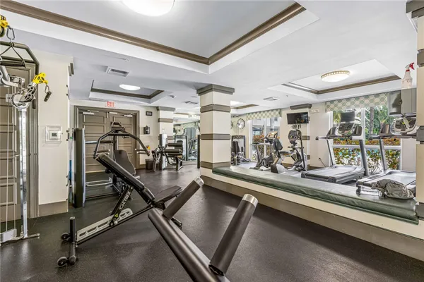 $2,500 | 2421 Northeast 65th Street, Unit 318, Fort Lauderdale, FL 33308