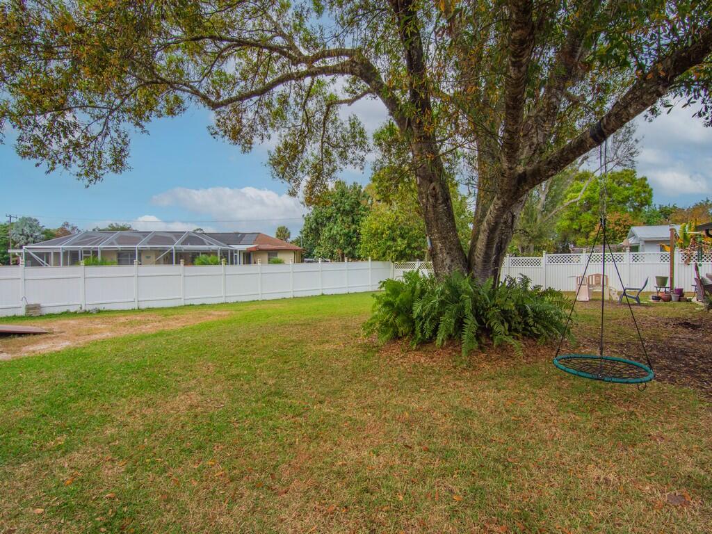 3118 Old Edwards Road Fort Pierce, FL 34981 - Photo 30 of 35 a view of outdoor space and yard