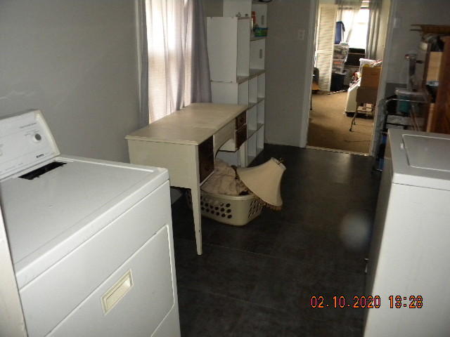 2940 North Fork Road Elliston, VA 24087 - Photo 7 of 18 a utility room with dryer and washer
