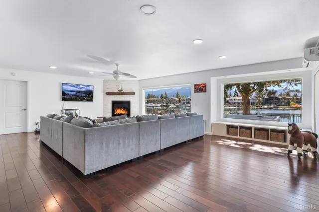 $3,798,000 | 276 Beach Drive, South Lake Tahoe, CA 96150