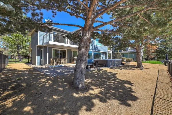 $3,698,000 | 276 Beach Drive, South Lake Tahoe, CA 96150