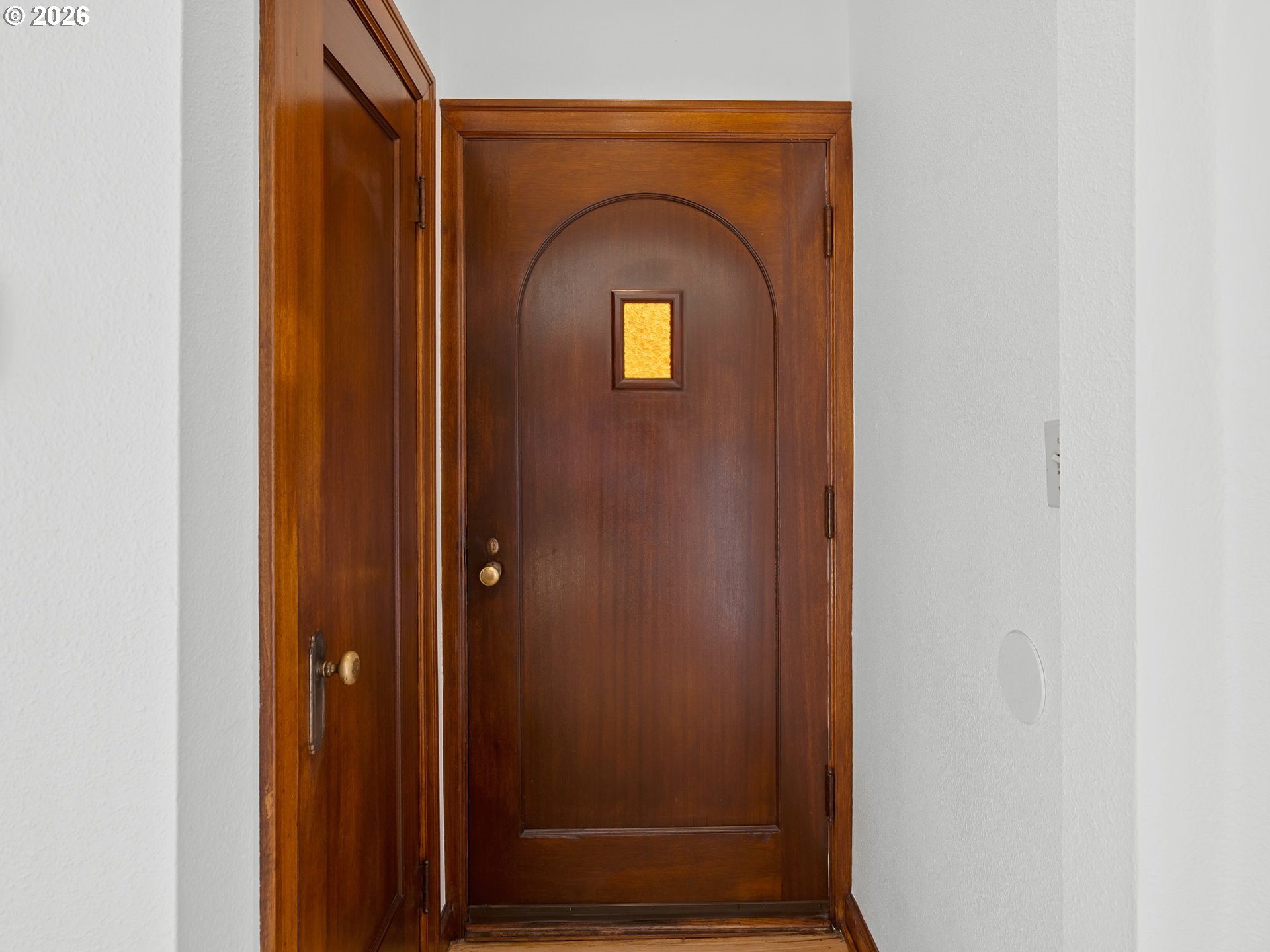 6035 Southeast Lafayette Street Portland, OR 97206 - Photo 3 of 33 Entrance/Foyer