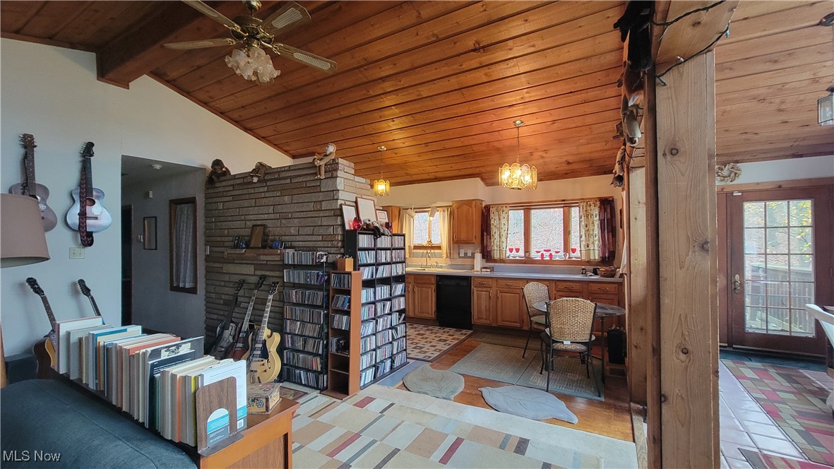 16887 Ridge Road North Royalton, OH 44133 - Photo 36 of 43