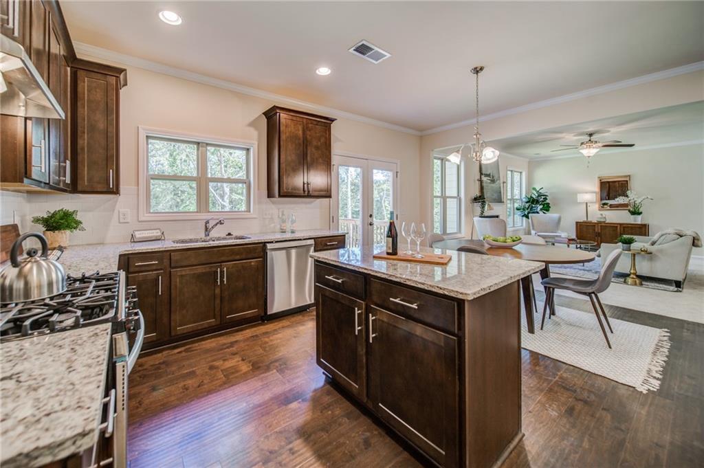 3430 South Scales Road Duluth, GA 30097 - Photo 28 of 77