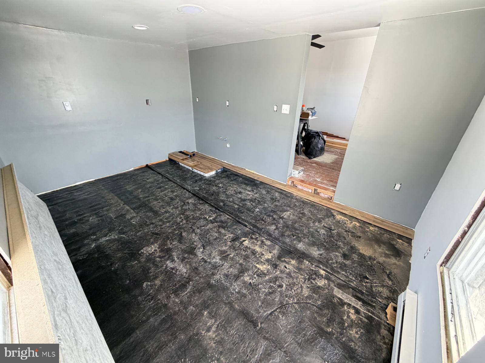 823 West Main Street Waynesboro, PA 17268 - Photo 14 of 24 a very nice looking room