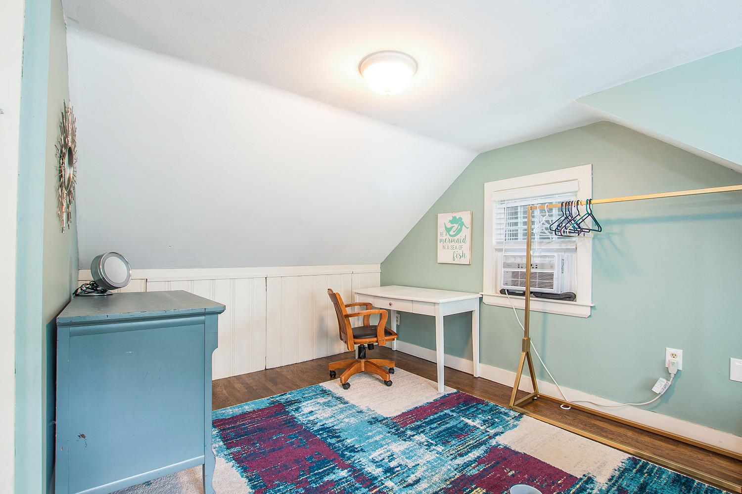 109 Old Town Road Hyannis, MA 02601 - Photo 19 of 28 2nd level bedroom 1