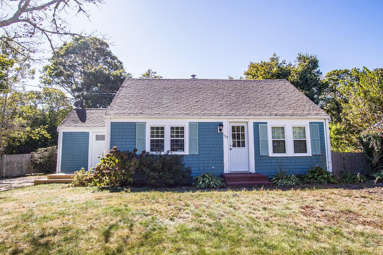 109 Old Town Road Hyannis, MA 02601 - Photo 2 of 28 House front