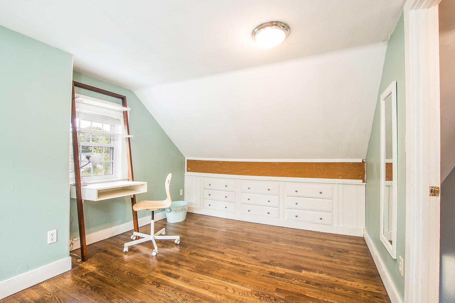 109 Old Town Road Hyannis, MA 02601 - Photo 22 of 28 2nd level bedroom