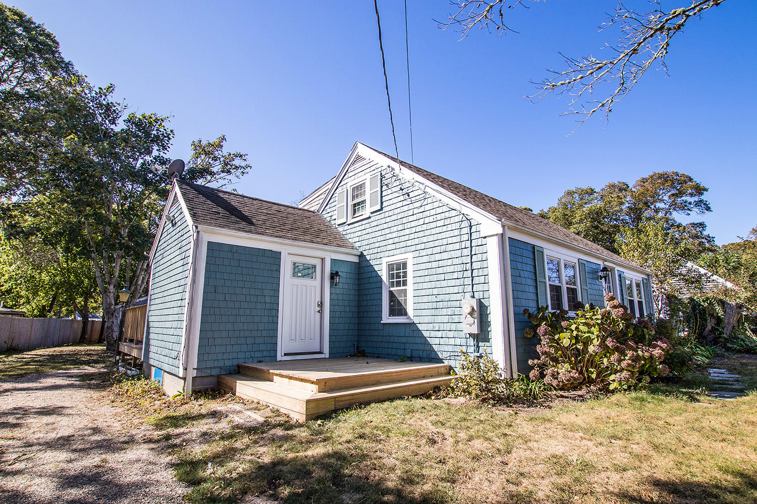 109 Old Town Road Hyannis, MA 02601 - Photo 4 of 28 House front