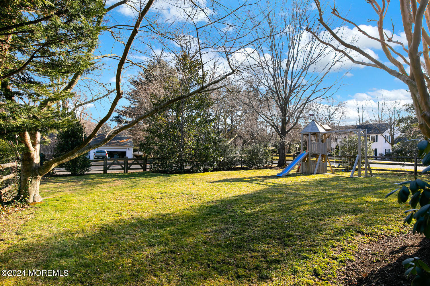 6 West Cherry Lane Rumson, NJ 07760 - Photo 34 of 39 Side Yard