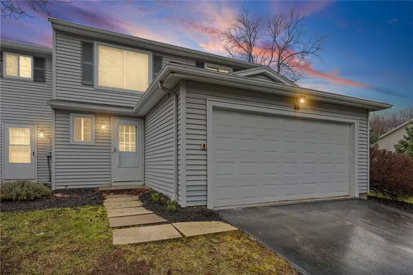 $2,700 | 49 Bucklebury Hill, Perinton, NY 14450