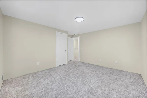 $2,700 | 49 Bucklebury Hill, Perinton, NY 14450