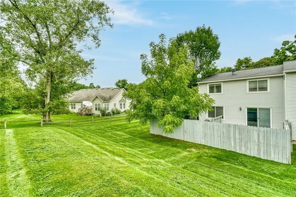 $2,700 | 49 Bucklebury Hill, Perinton, NY 14450