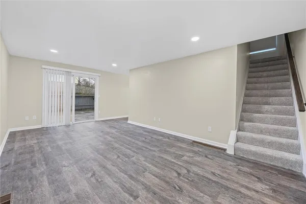 $2,700 | 49 Bucklebury Hill, Perinton, NY 14450