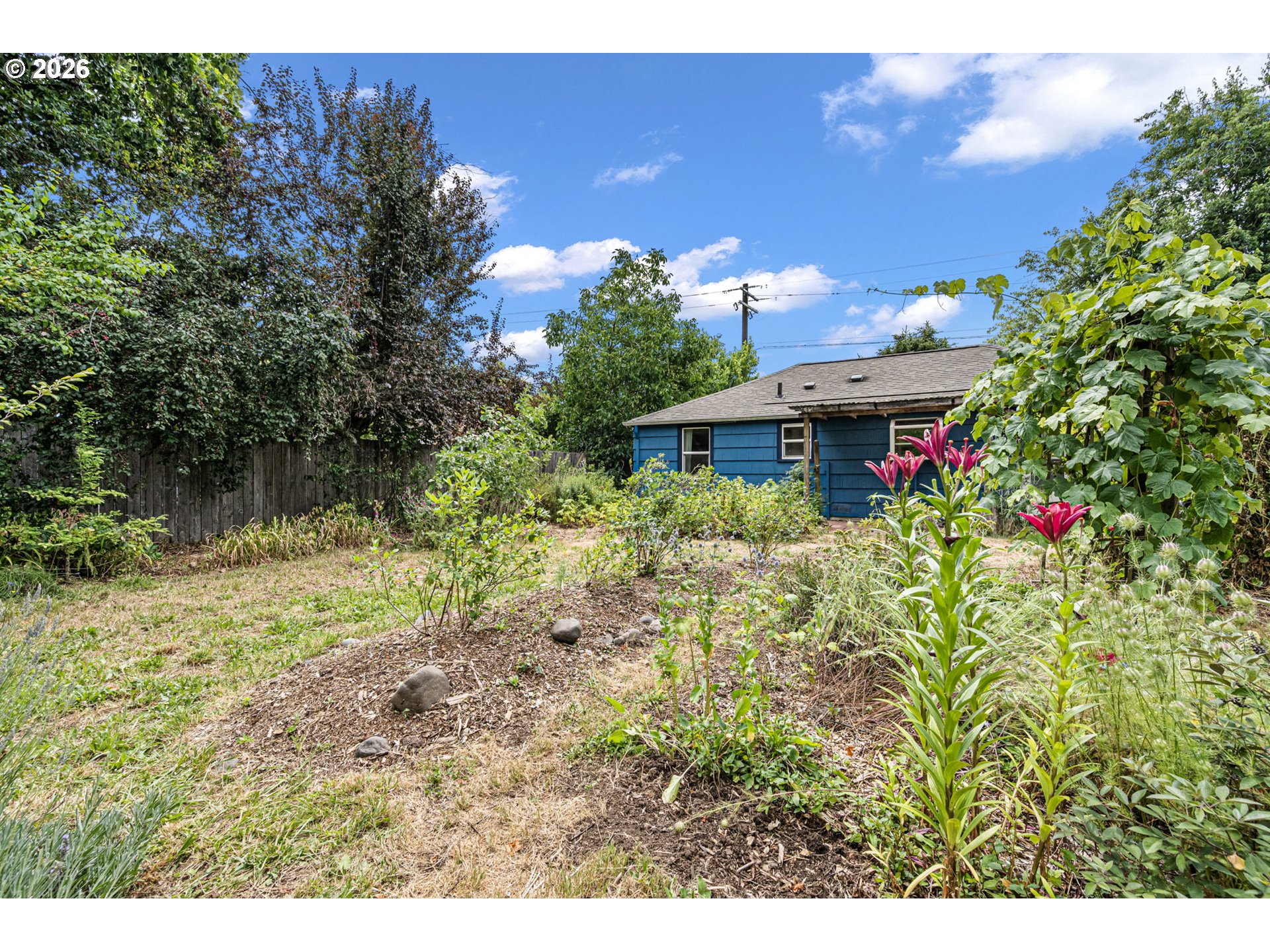 940 West N Street Springfield, OR 97477 - Photo 29 of 38