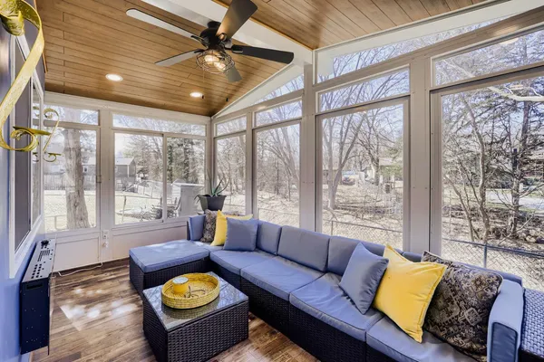 $515,000 | 12210 51st Avenue North, Plymouth, MN 55442