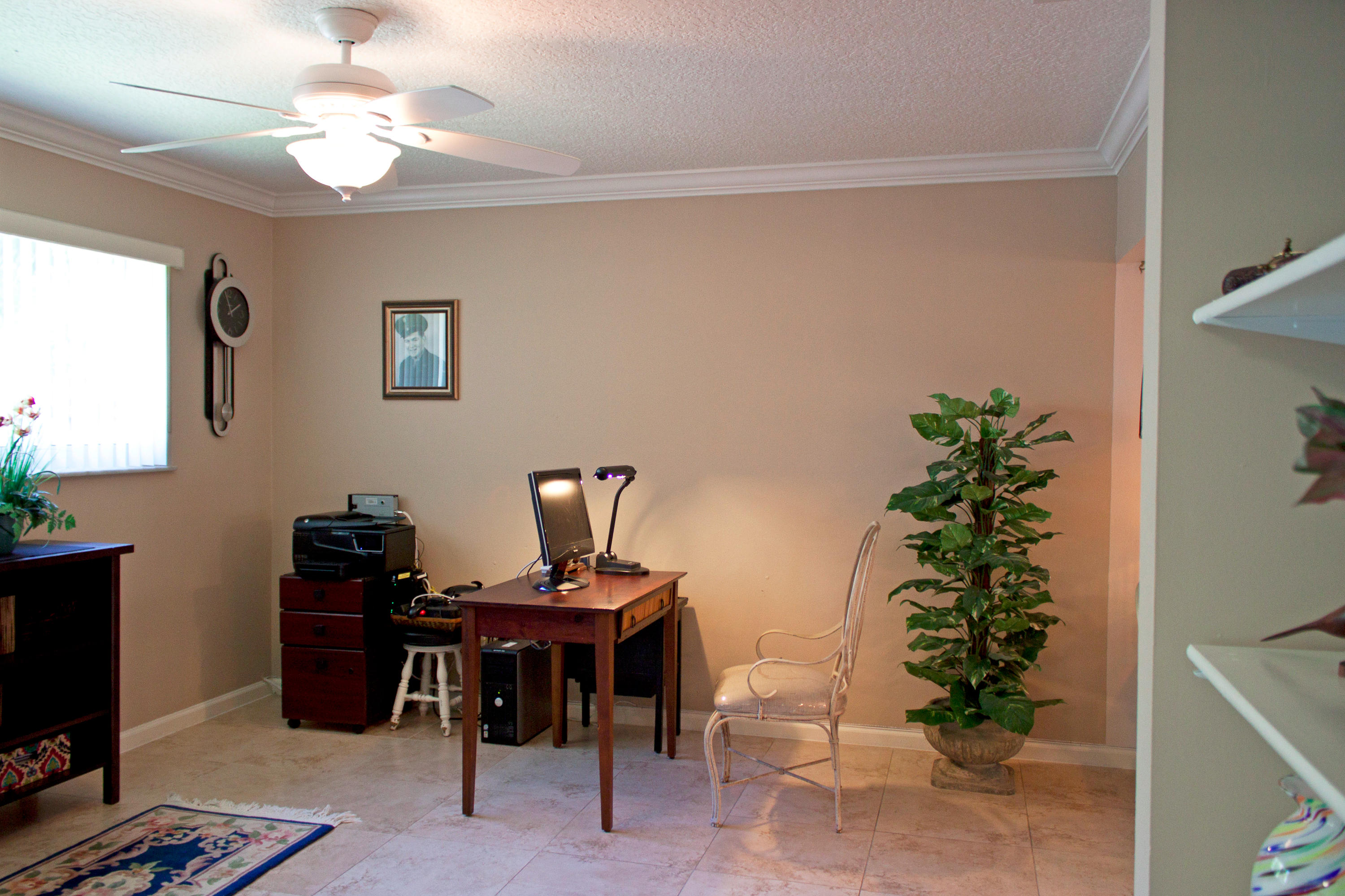 85 Lariat Circle Boca Raton, FL 33487 - Photo 11 of 16 85 Office Area