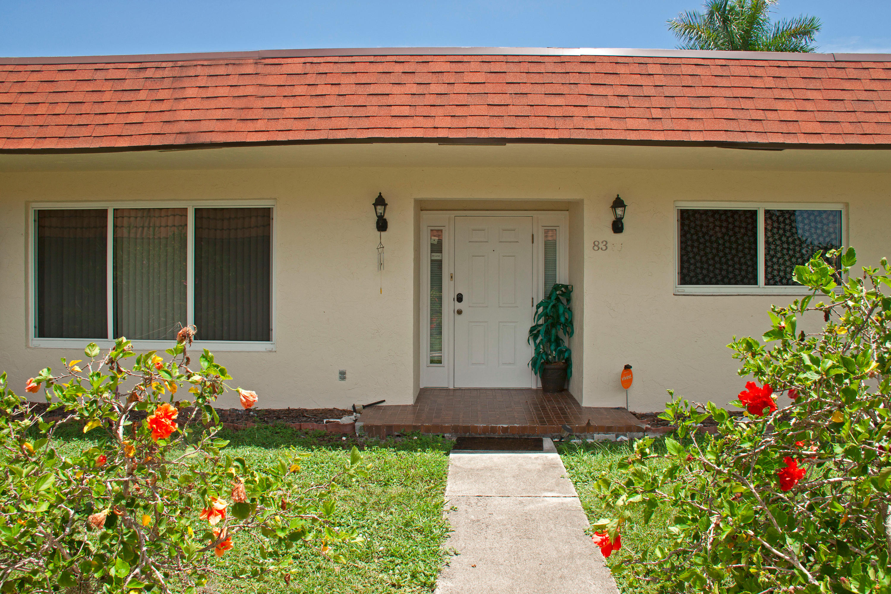 85 Lariat Circle Boca Raton, FL 33487 - Photo 14 of 16 85 Front Door 83