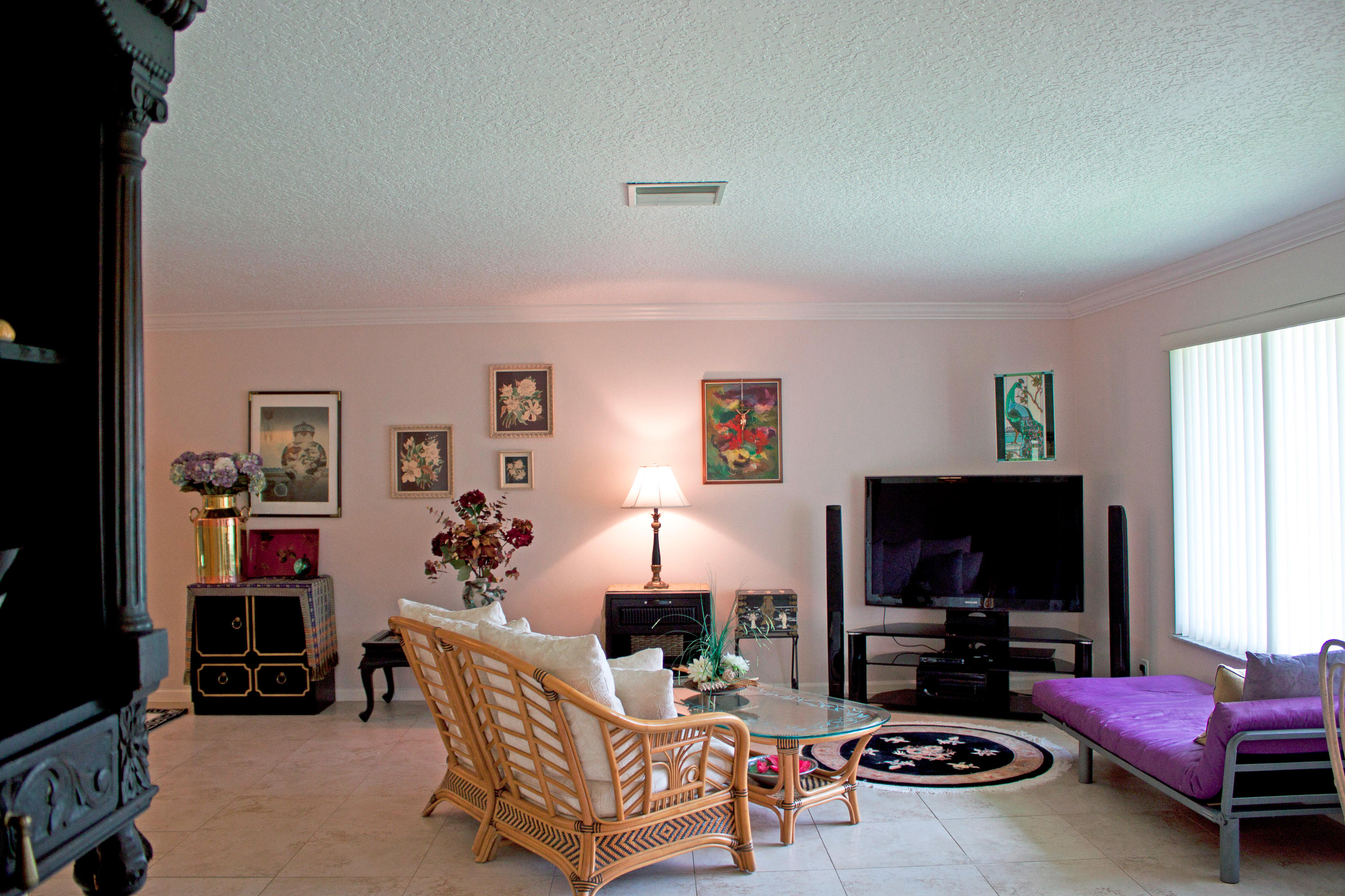 85 Lariat Circle Boca Raton, FL 33487 - Photo 7 of 16 85 Living Room
