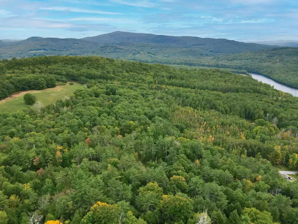 $500,000 | 0 Peaked Hill Road, Unit 7 1 7 2 7 3 7 4, Bristol, NH 03222