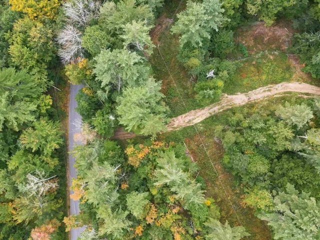 $500,000 | 0 Peaked Hill Road, Unit 7 1 7 2 7 3 7 4, Bristol, NH 03222