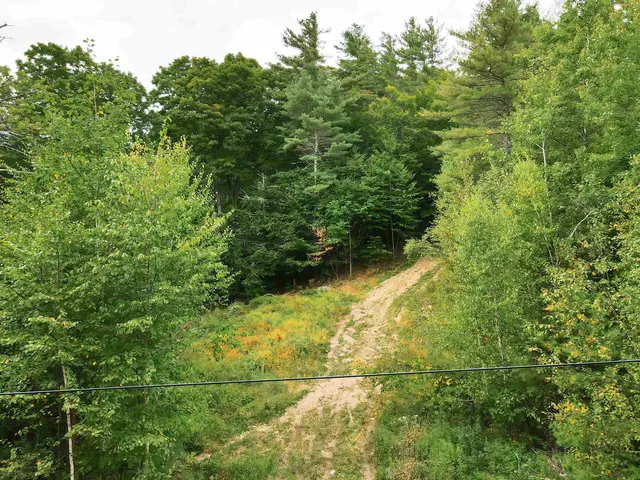 $500,000 | 0 Peaked Hill Road, Unit 7 1 7 2 7 3 7 4, Bristol, NH 03222