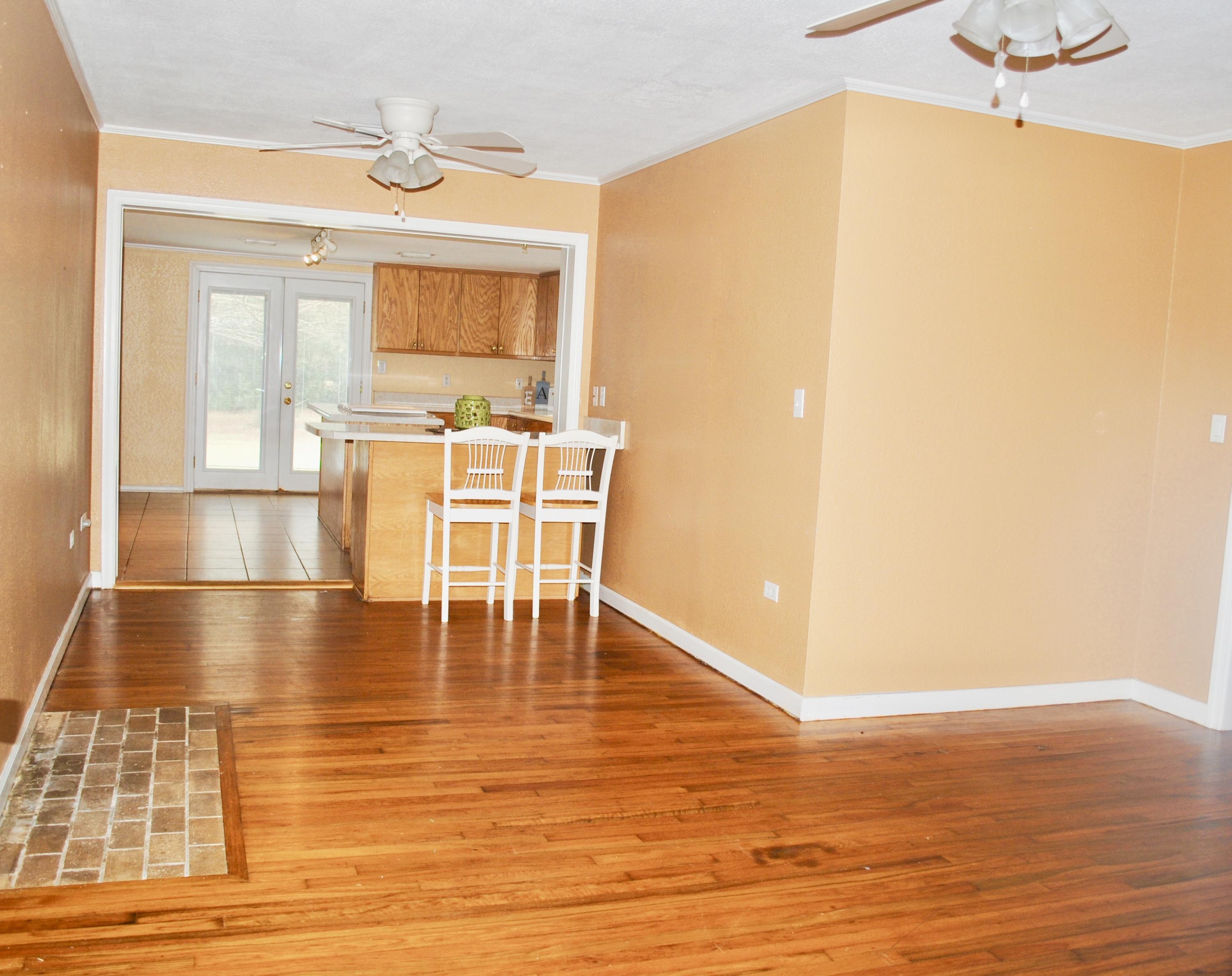 3034 Airport Road Crestview, FL 32539 - Photo 5 of 35 fullsizeoutput_a3