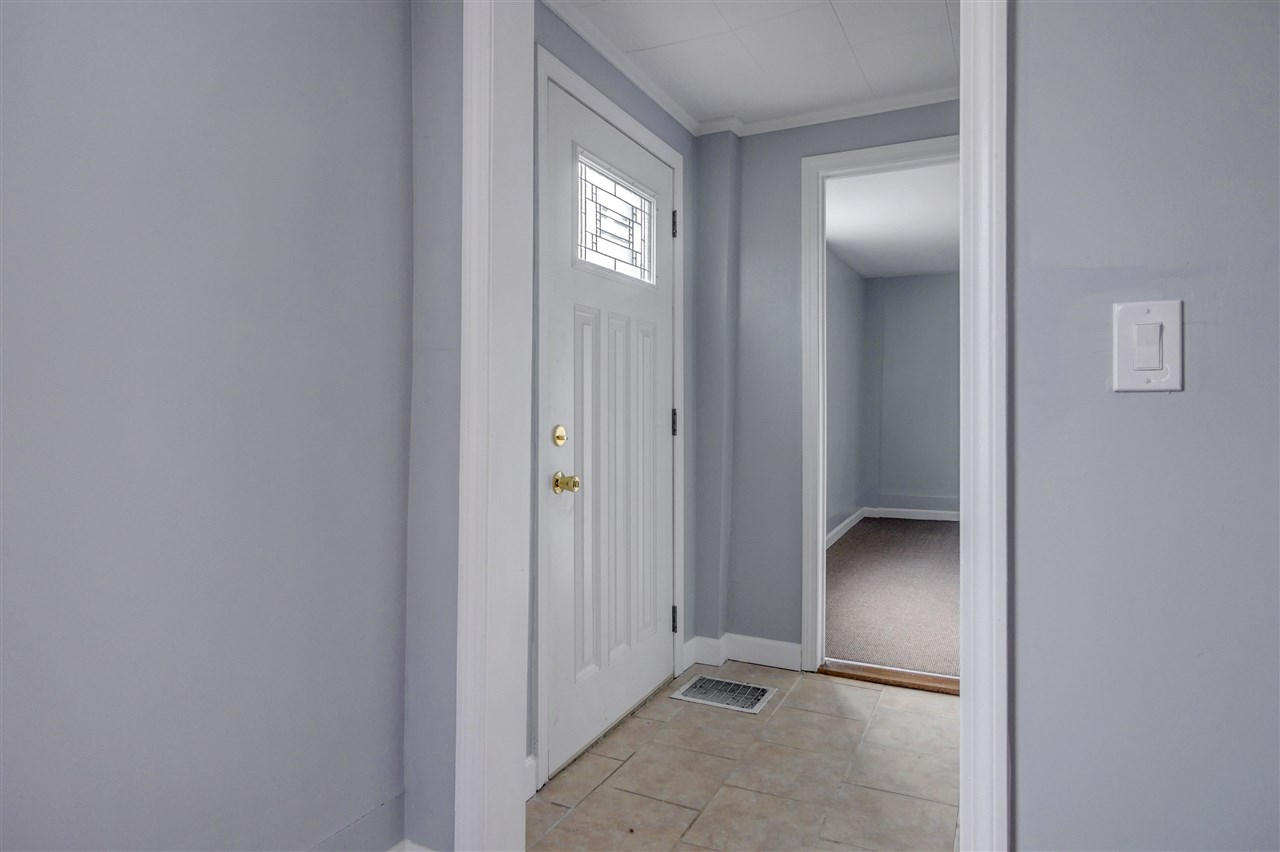 12 Dutton Street Manchester, NH 03104 - Photo 14 of 22 Gallery Image 14