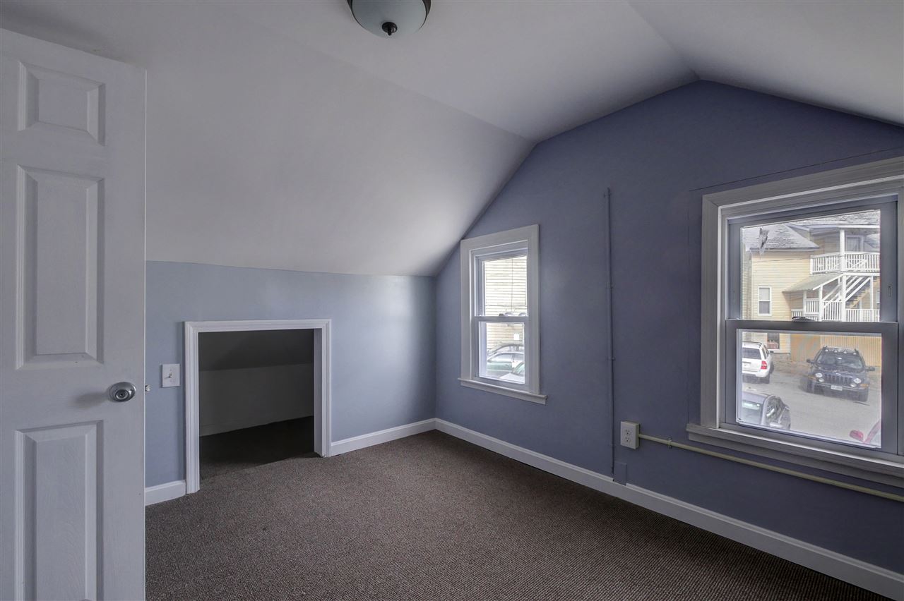 12 Dutton Street Manchester, NH 03104 - Photo 18 of 22 Gallery Image 18