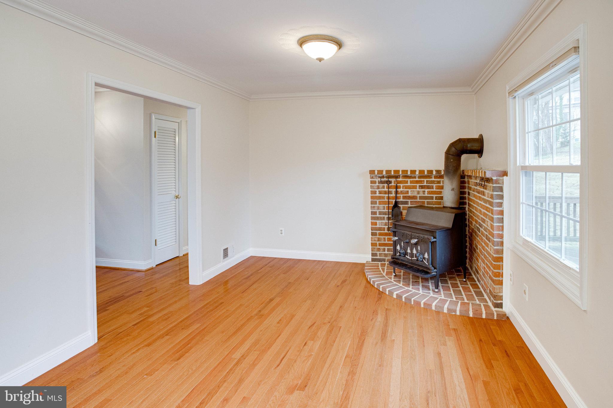 9552 Birmingham Drive Manassas, VA 20111 - Photo 19 of 54