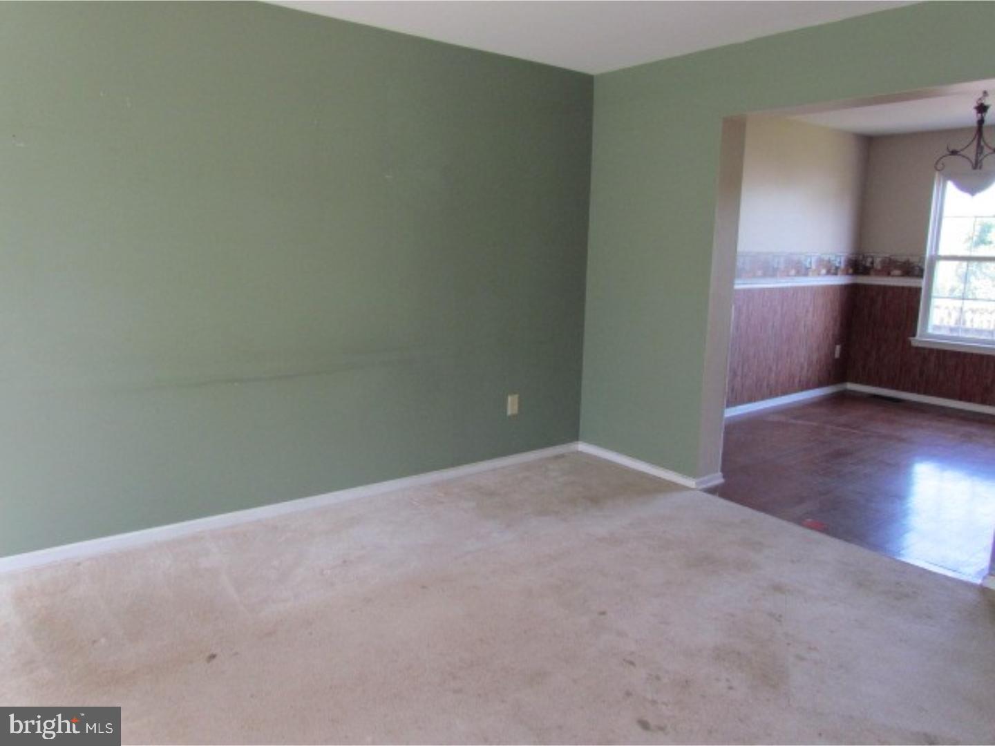322 Sapling Way Atco, NJ 08004 - Photo 3 of 17 Gallery Image 3