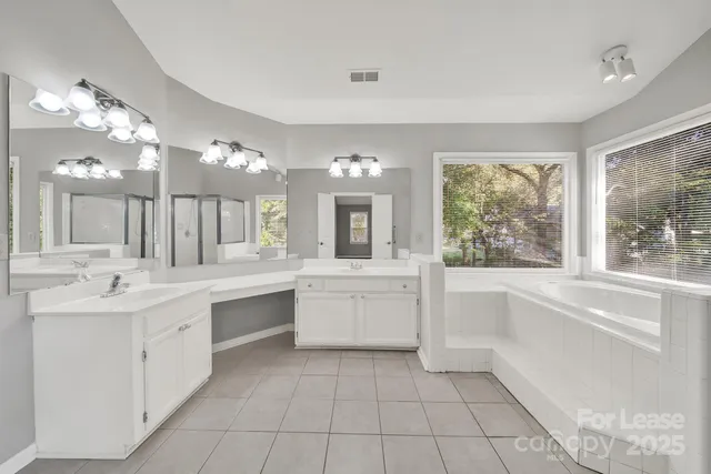 $2,599 | 2804 Rosebay Court, Charlotte, NC 28210