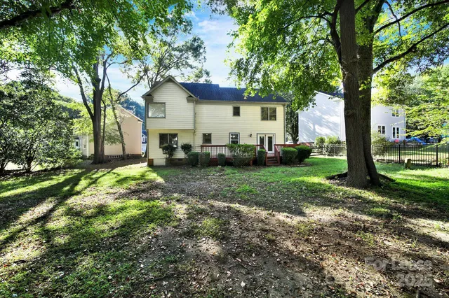 $2,599 | 2804 Rosebay Court, Charlotte, NC 28210