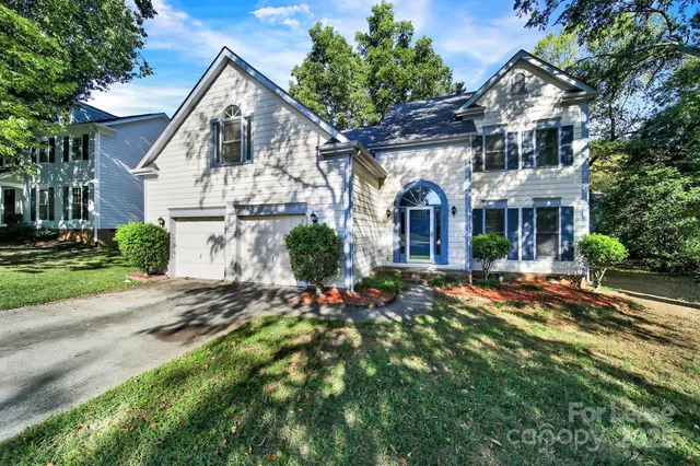 $2,599 | 2804 Rosebay Court, Charlotte, NC 28210