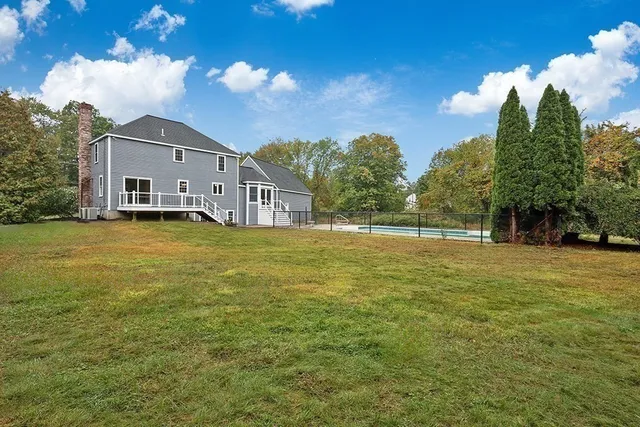 $886,500 | 94 Hudson Road, Stow, MA 01775