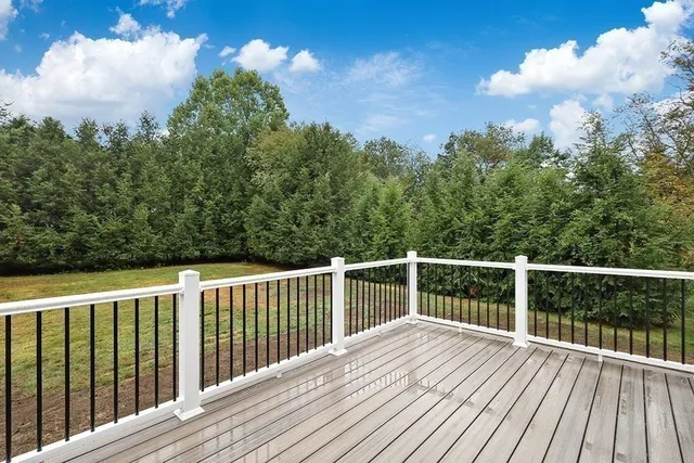 $886,500 | 94 Hudson Road, Stow, MA 01775