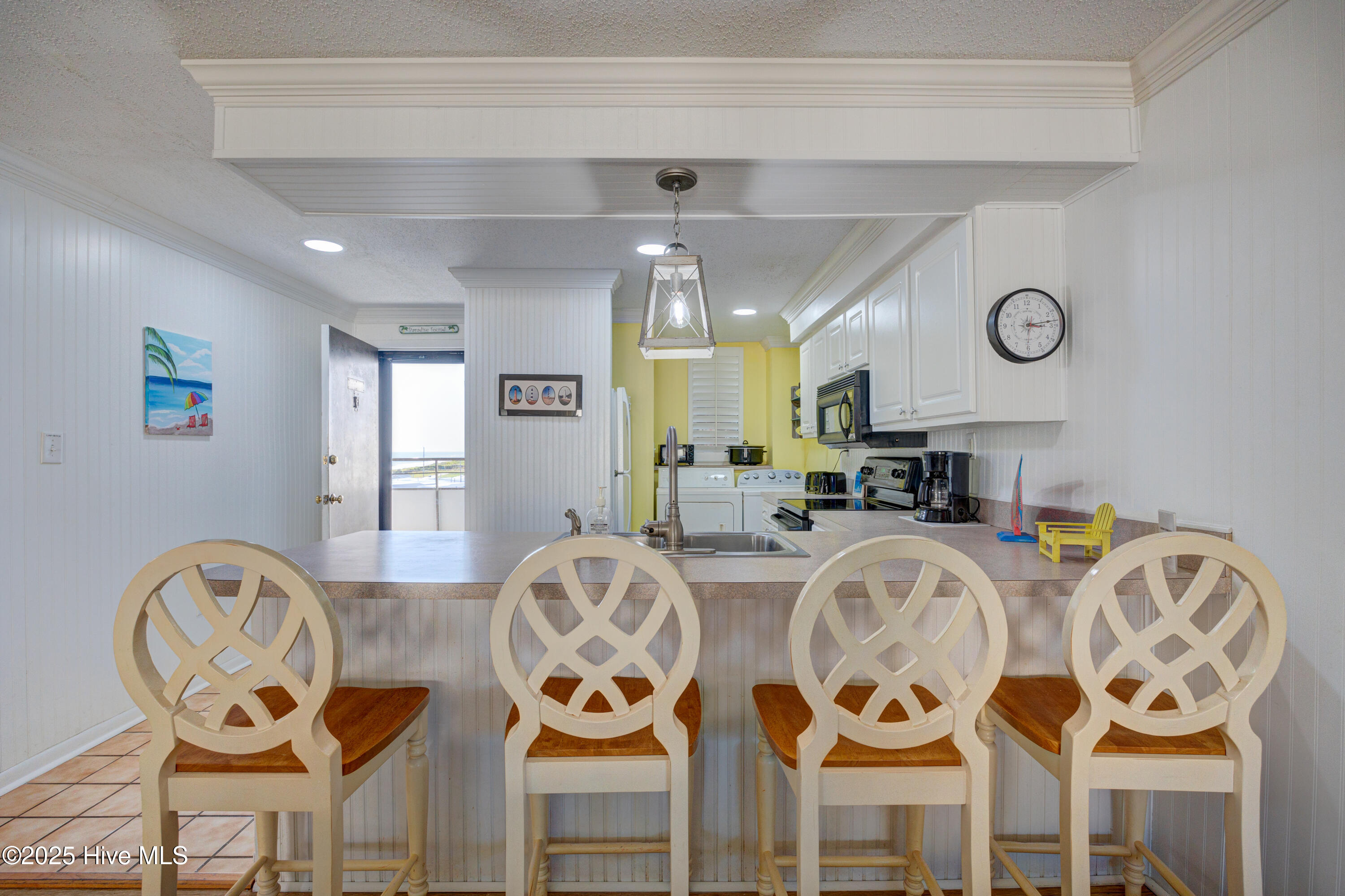 1505 Salter Path Road, Unit 435 Indian Beach, NC 28512 - Photo 10 of 29 View from LR into Kitchen/Foyer