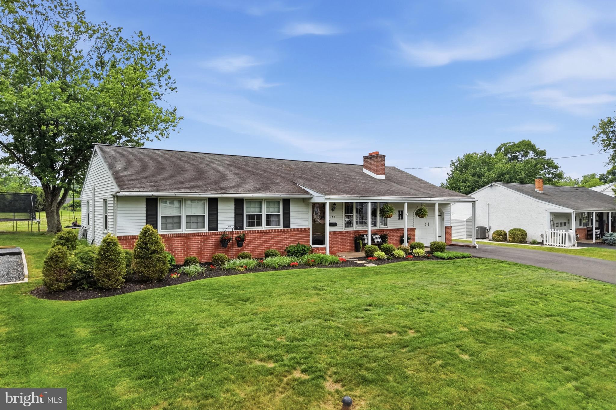 542 Melvin Road Telford, PA 18969 - Photo 2 of 70 Gallery Image 2